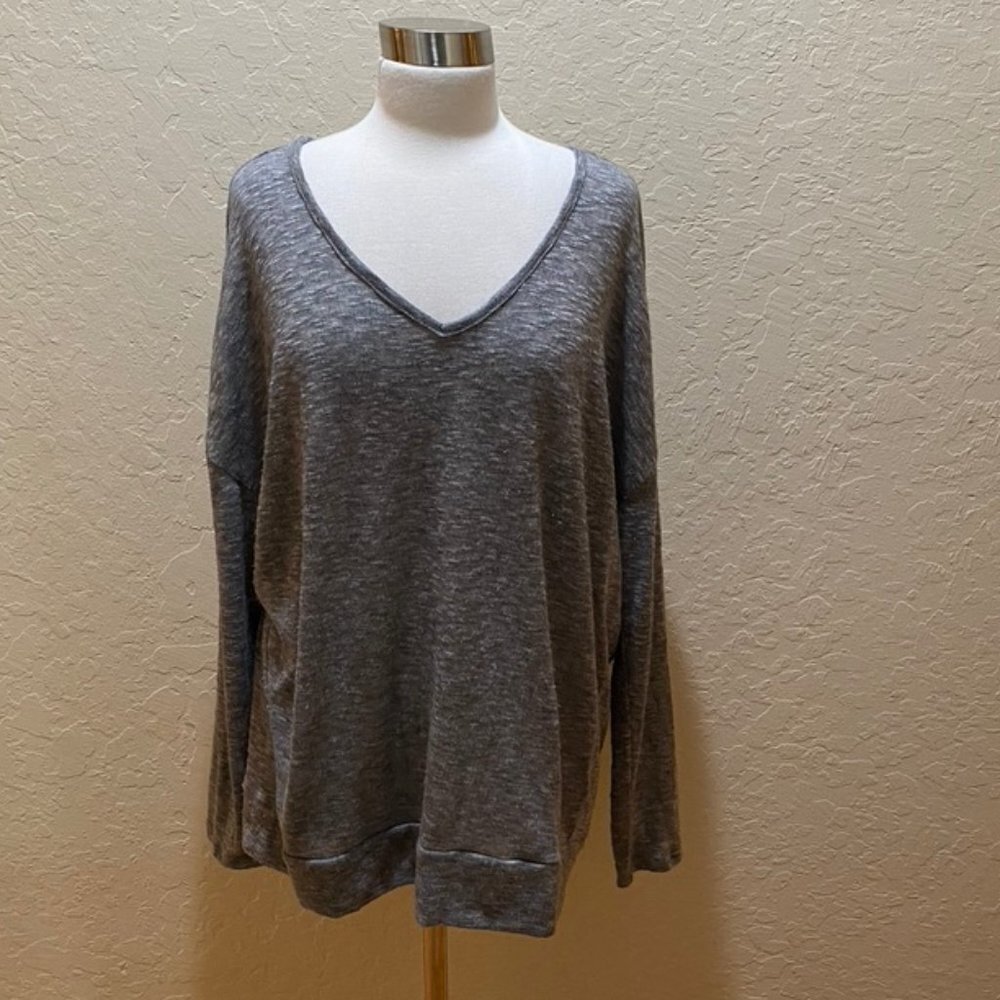 Old Navy light grey lightweight knit sweater XL